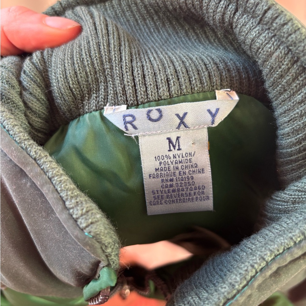 Y2K Roxy Green White and Blue Puffer Vest Women’s Size M - Picture 9 of 12